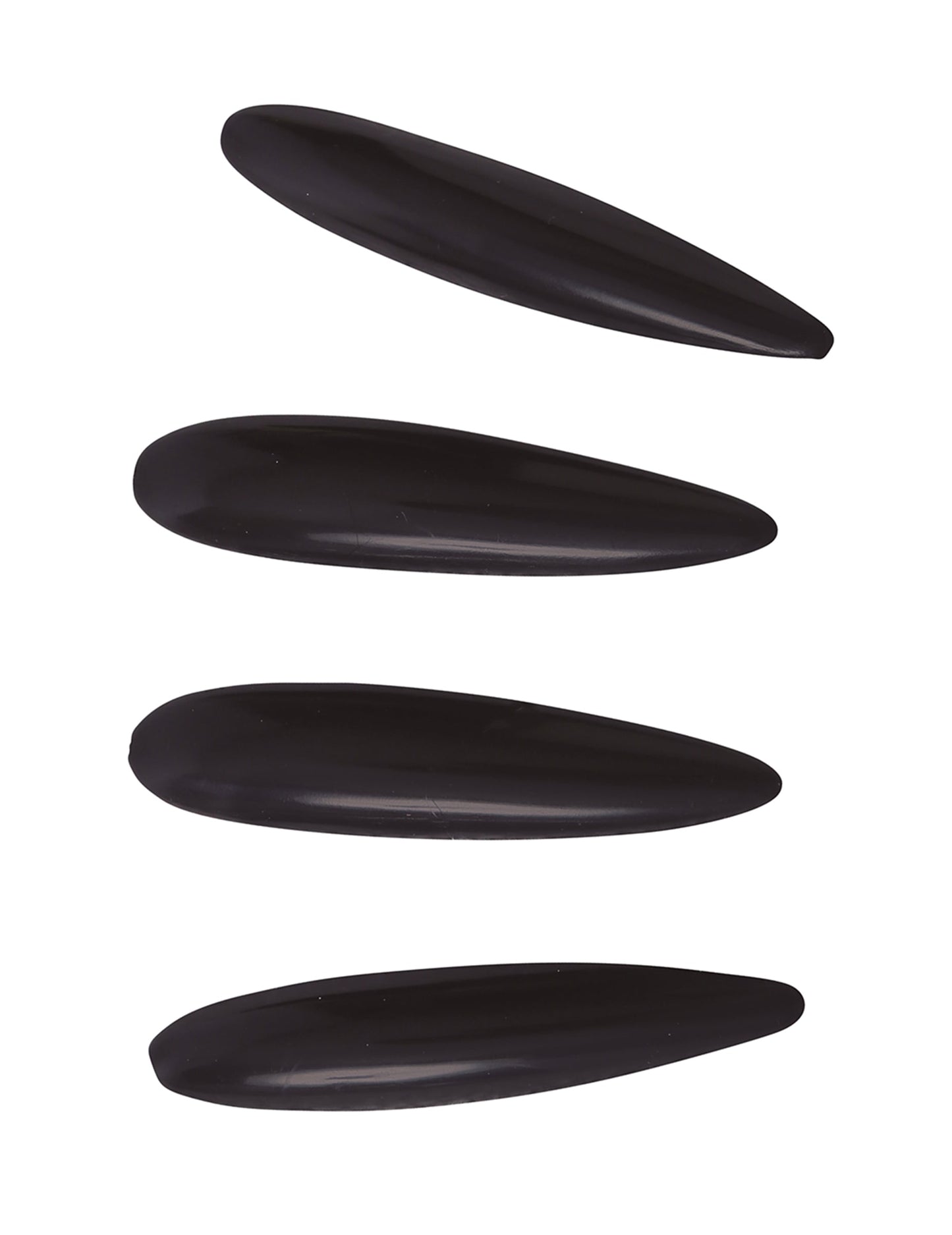 Détail de la forme des faux ongles Halloween pour adulte noirs