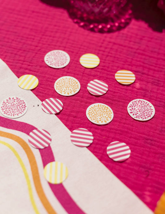 100 papirnatih konfetov Pink Limonade 2,5 cm