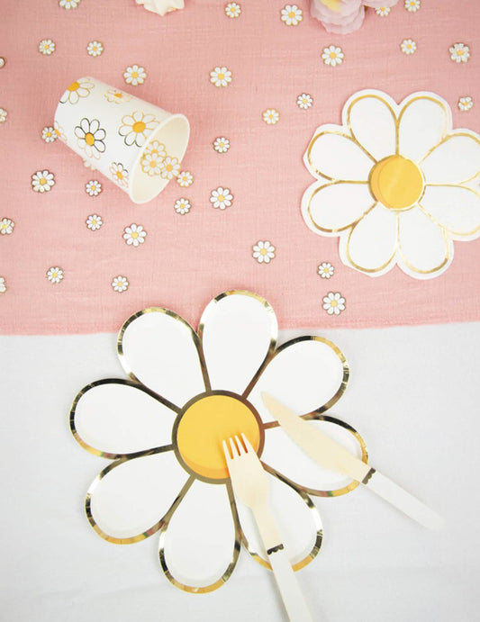 Mise en scène de décoration de table des serviettes Marguerite pour fête