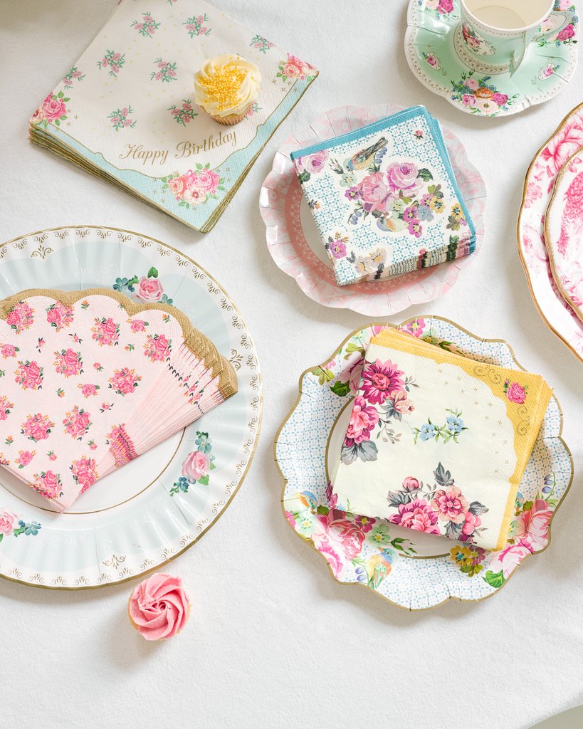 20 papirnatih serviet happy birthday čajanka med prijateljicami rožnate rože 33 x 33 cm