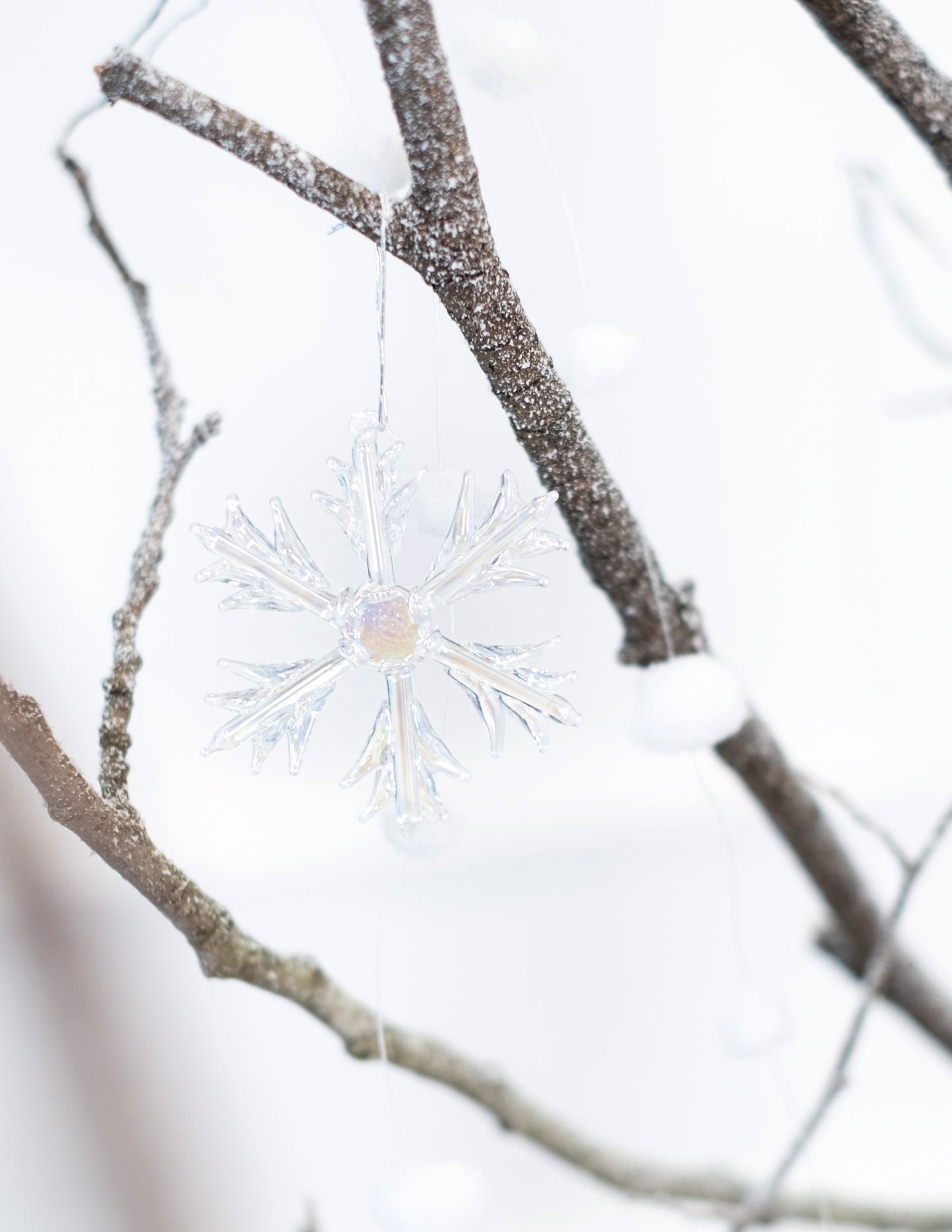 3 prelivalne steklene kosmiče, ki obesijo 7 cm