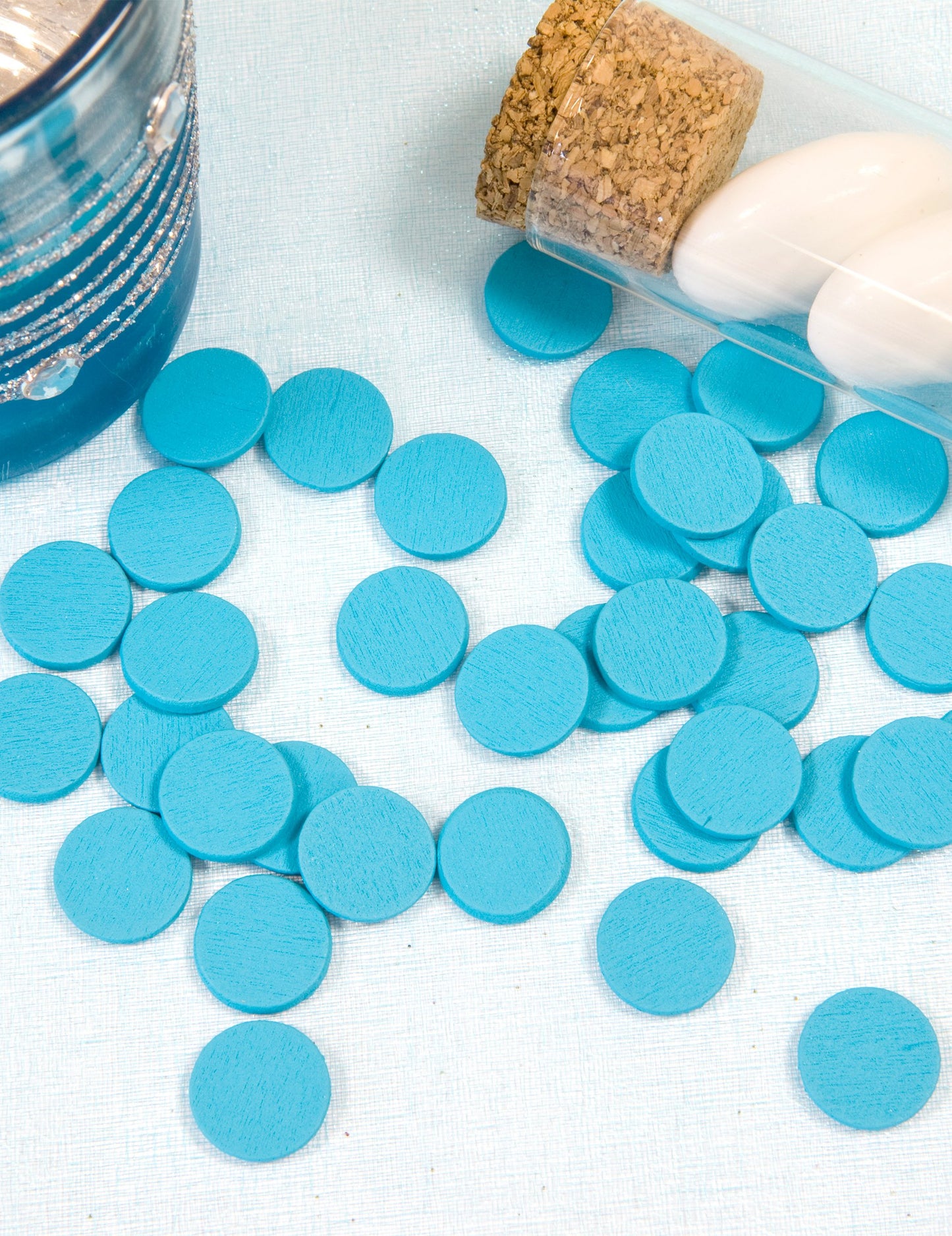 36 Confetti turkizne okrogle mize 1,2 cm