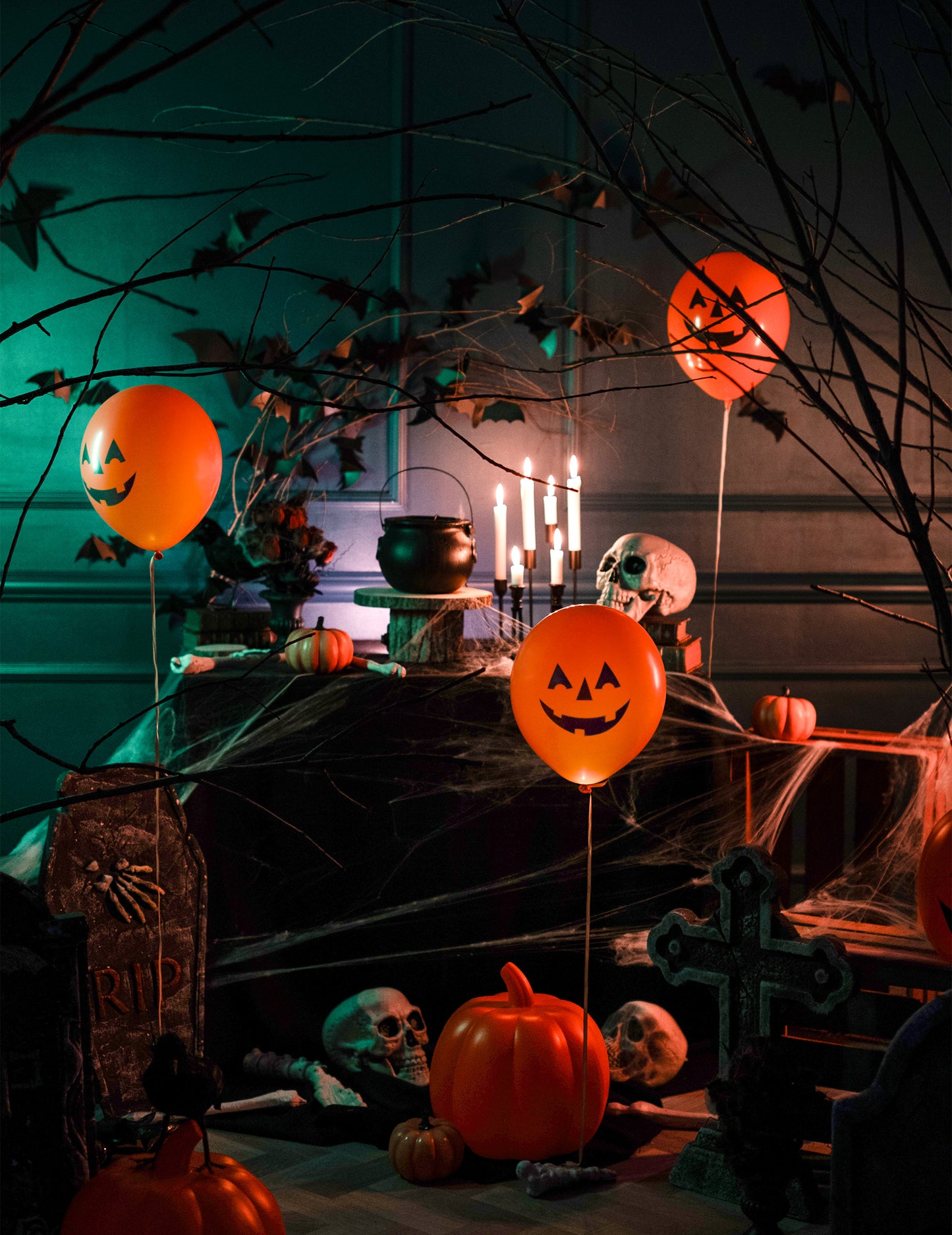 4 Halloween Bump LED baloni 27,5 cm