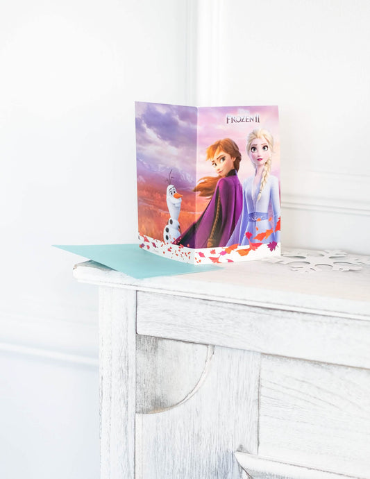 Mise en situation des Cartons d'invitations et enveloppes La Reine des Neiges 2