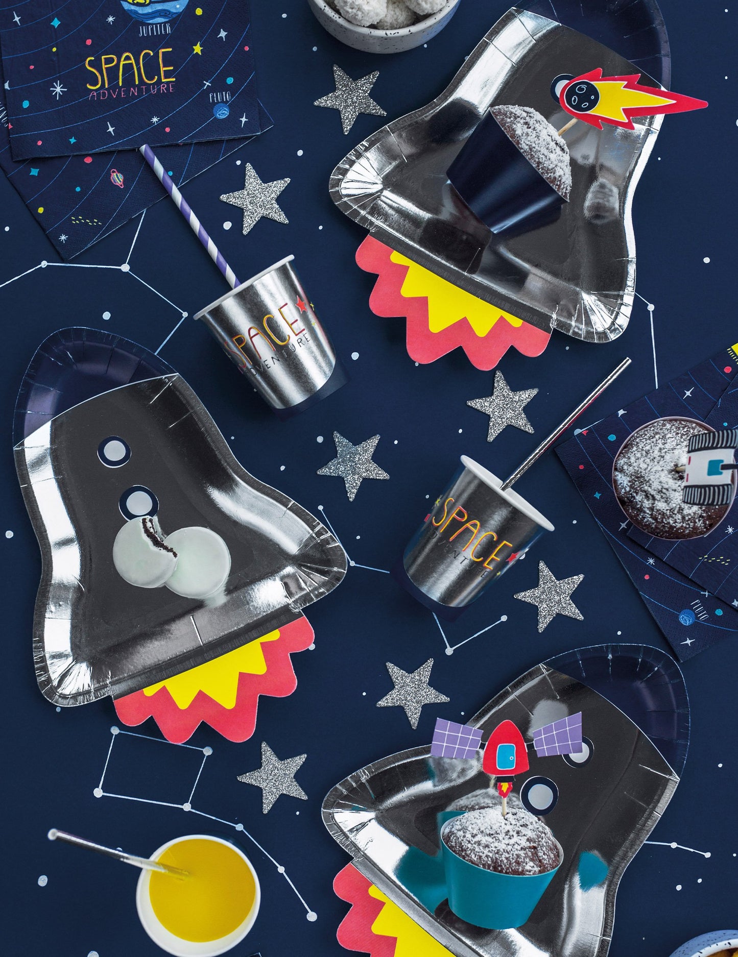 6 kartonskih skodelic Space Adventure 200 ml