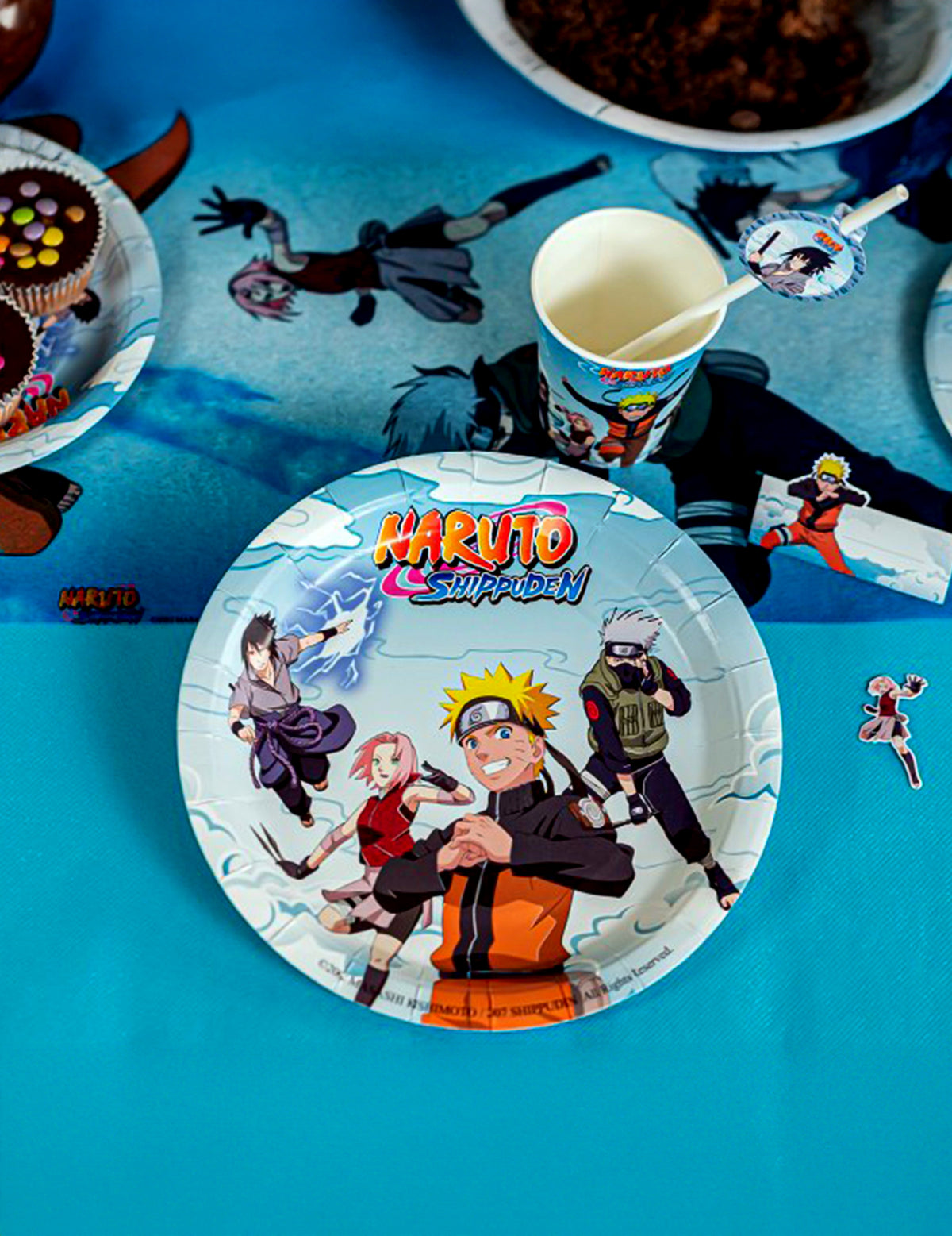 8 papirnatih krožnikov 23 cm karton Naruto Shippuden™