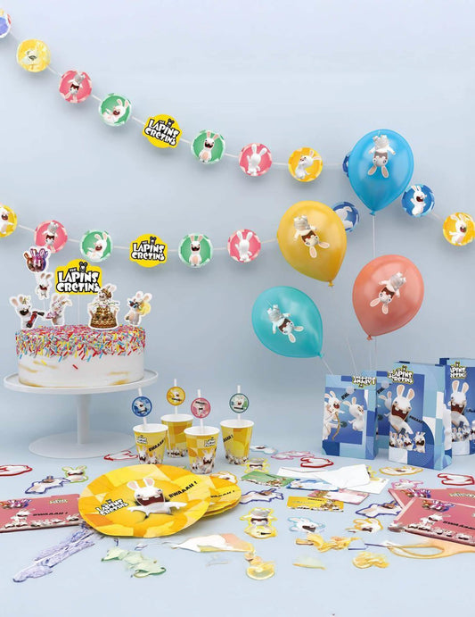 Mise en scène de la décoration de fête des 8 Sacs cadeaux Lapins crétins