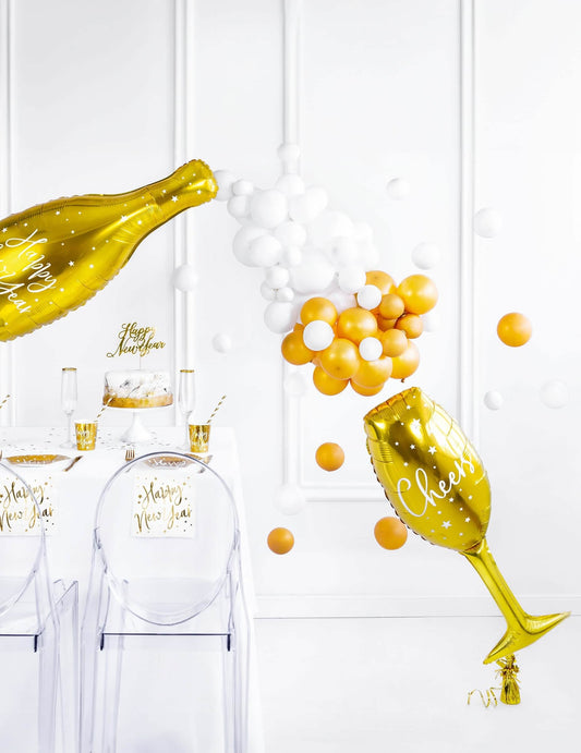 Mise en situation festive du ballon aluminium flûte cheers