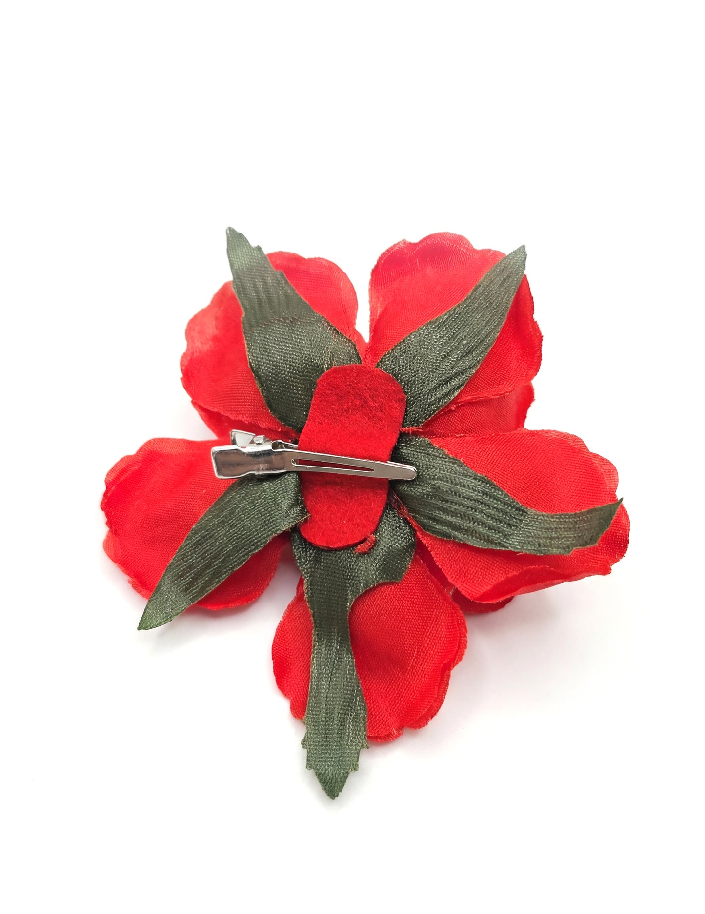 Podrobnost sistema pritrditve rdeče rožnate sponke za odrasle