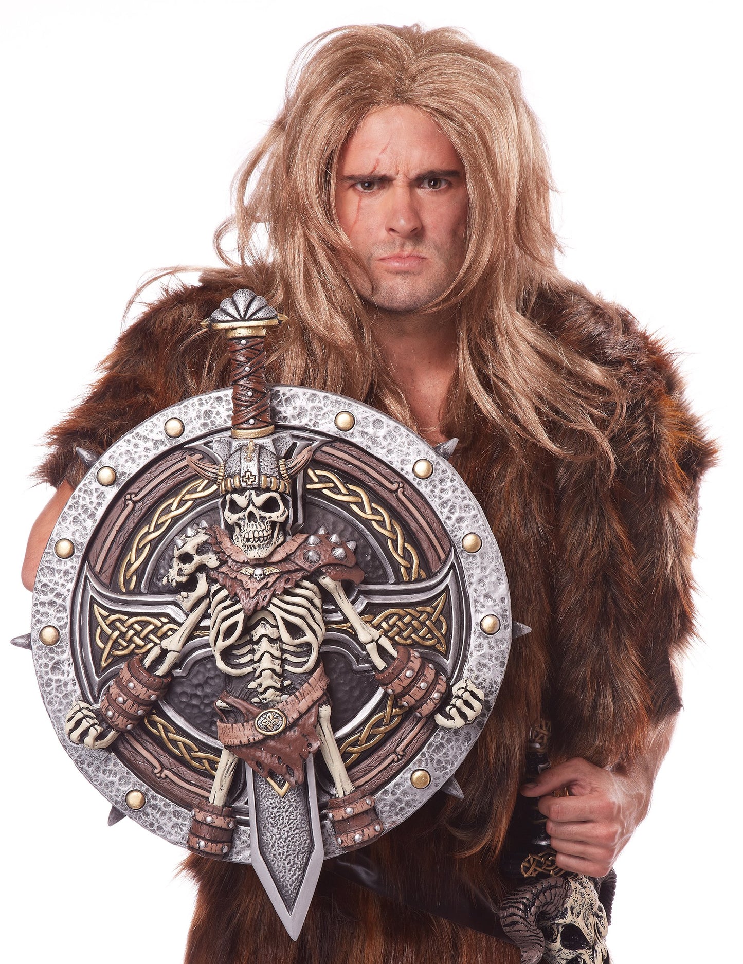 Mise en situation du bouclier et épée Viking en plastique