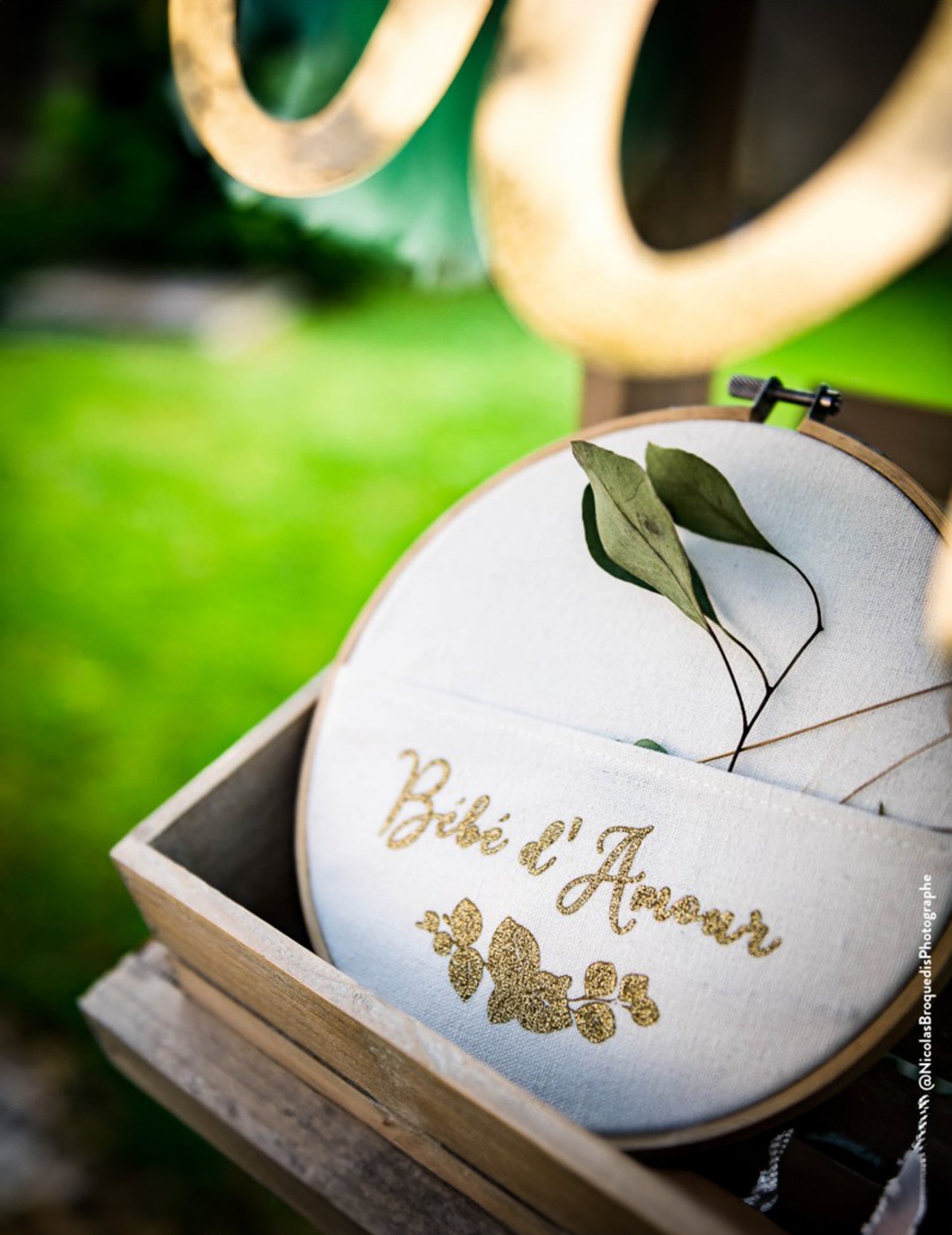 Leseni in laneni žepni okvir Baby Love 19 cm bleščeče zlato