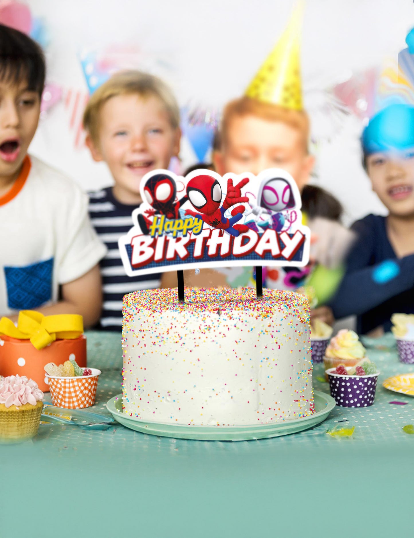 Cake topper Happy Birthday Spidey et ses amis 17,5 cm