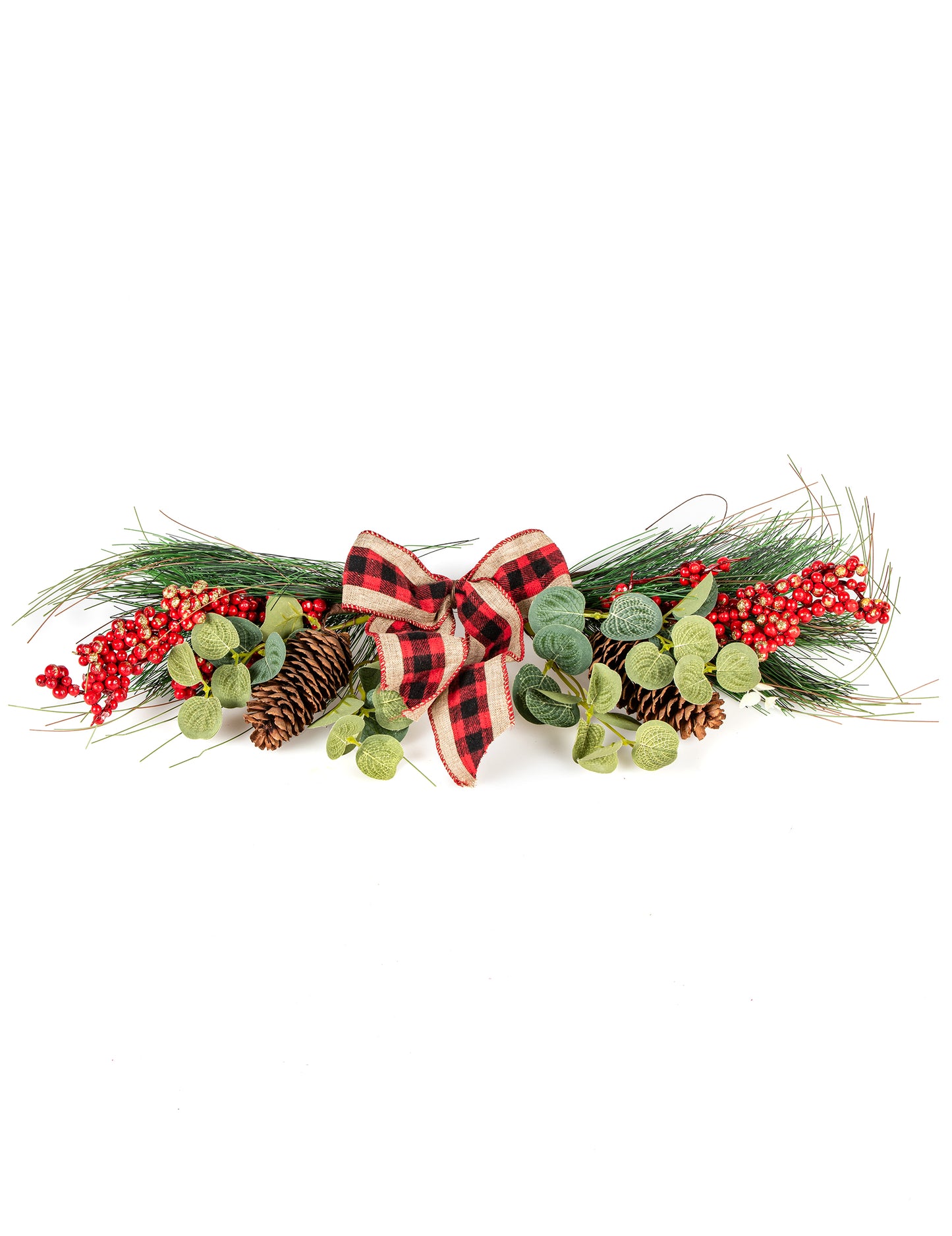 Centre de table rustique de Noël aux pommes de pin avec baies rouges et nœud à carreaux rouge et noir
