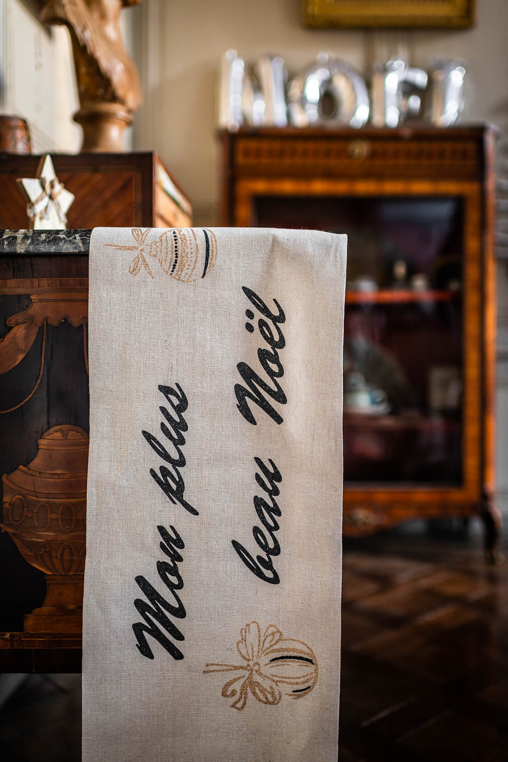 Laneni prt za mizo, moj najlepši božič, črno-zlati, 28 cm x 5 m naravna