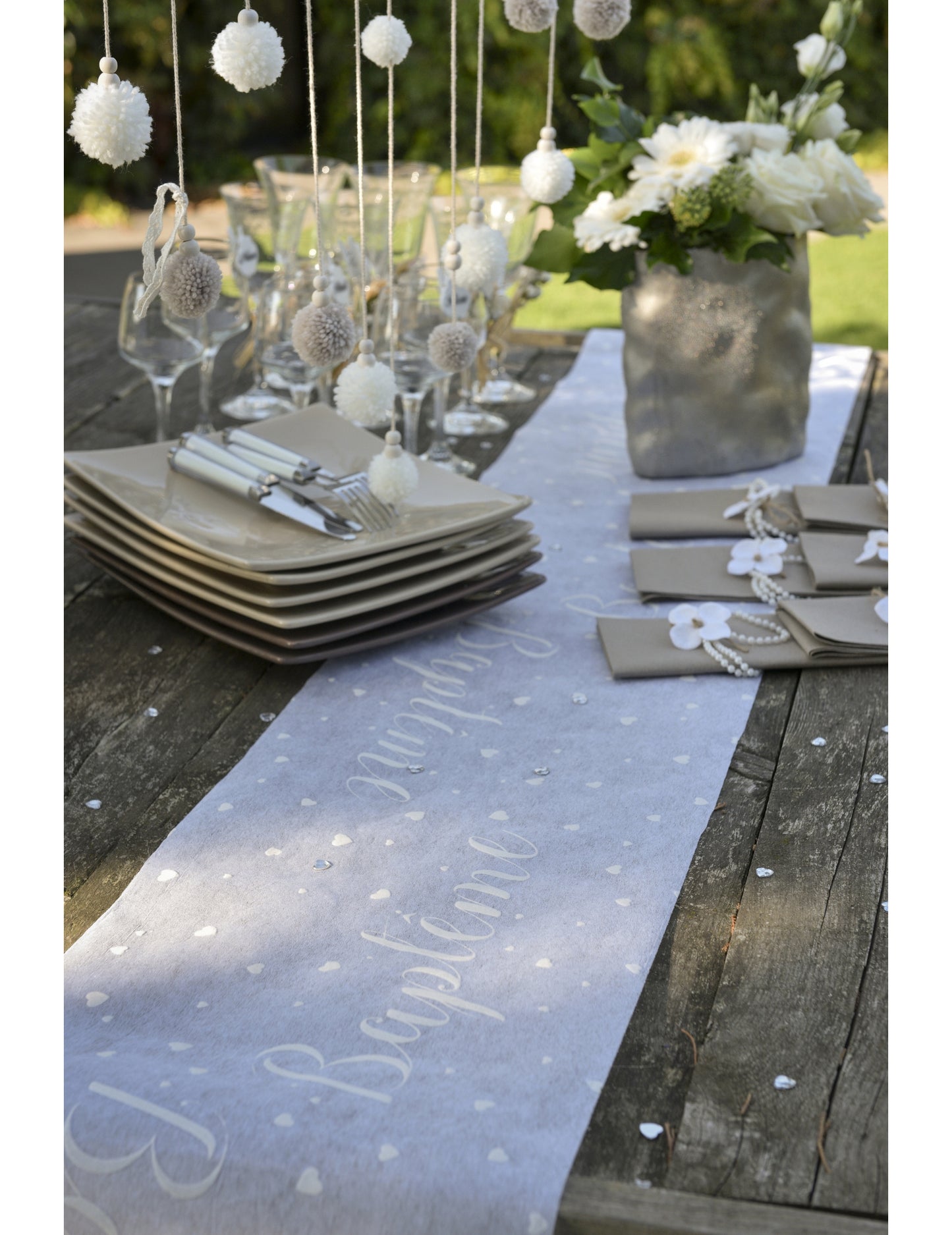 Ingissised Table Runner White Krst 30 cm x 5 m