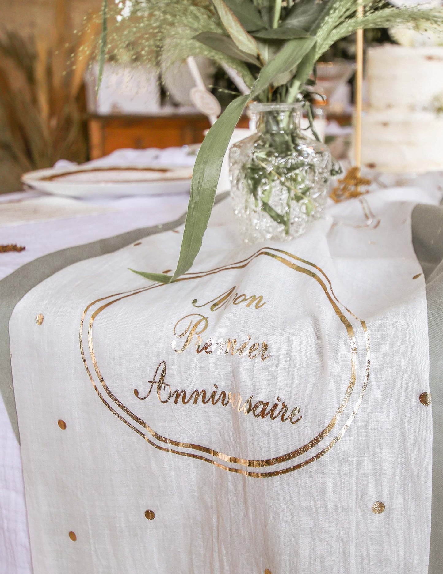 Prtljažnik iz bombažne gaze, moj prvi rojstni dan, bel in zlat, 28 cm x 5 m