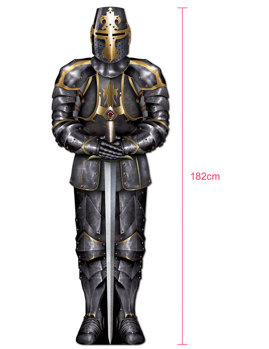 Détail de la hauteur de la décoration de chevalier avec armure