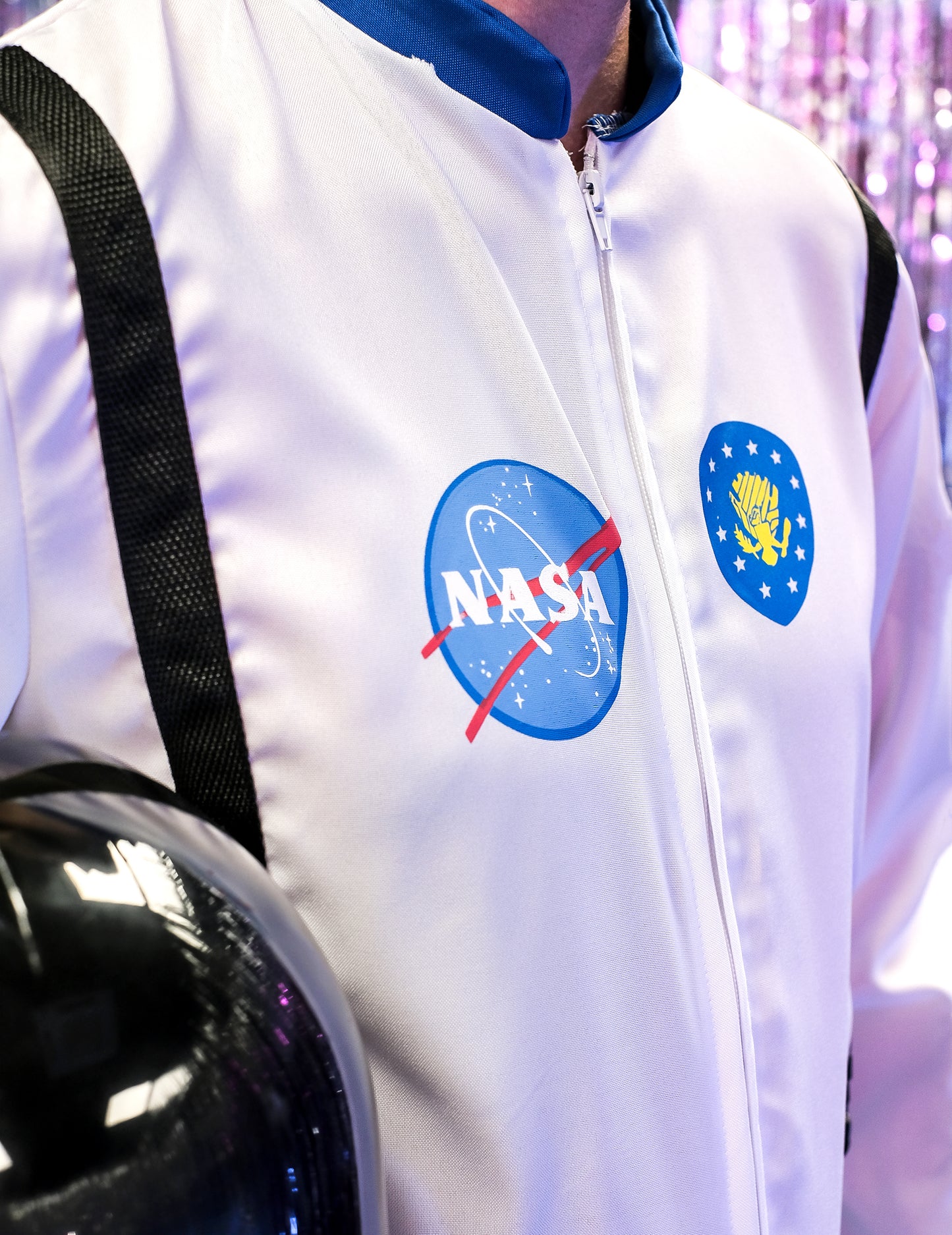 Moški astronavt preoblečena