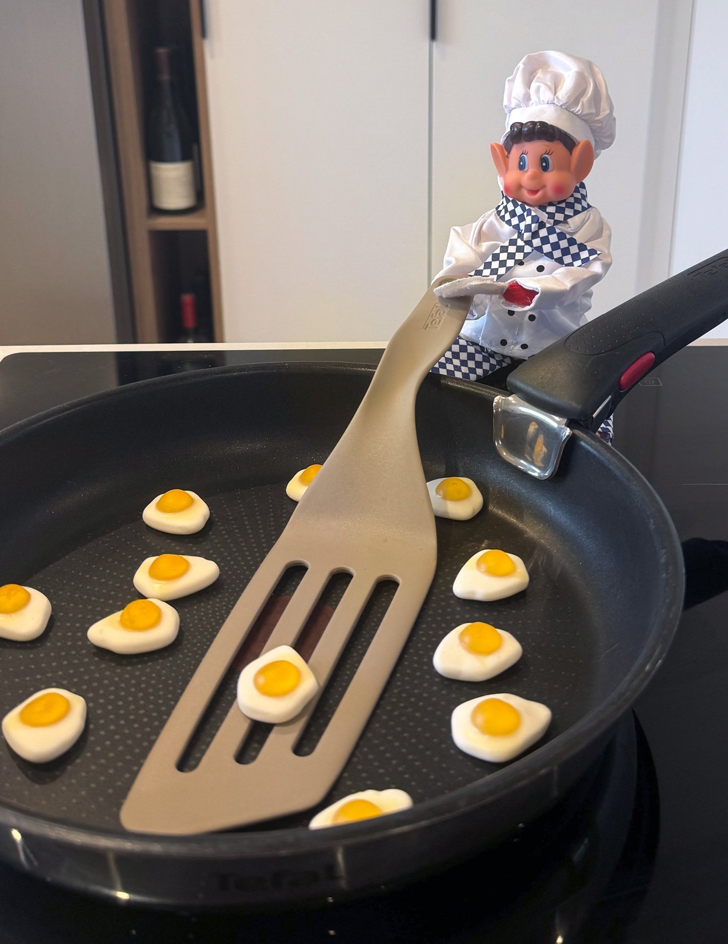 4-delni kuharski kostum za nagajivo vilinsko punčko