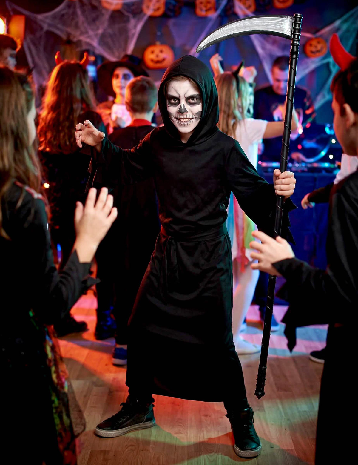 Postavitev za halloween kostuma Pobočnik duš