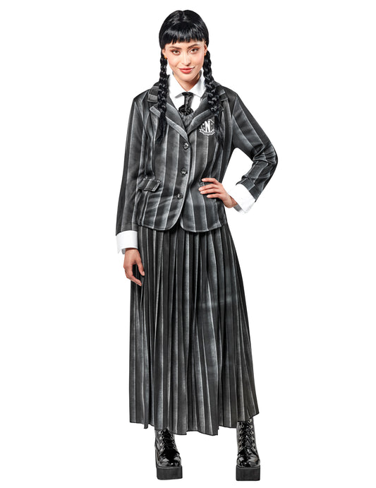 Vue de face du déguisement uniforme scolaire Mercredi Addams™