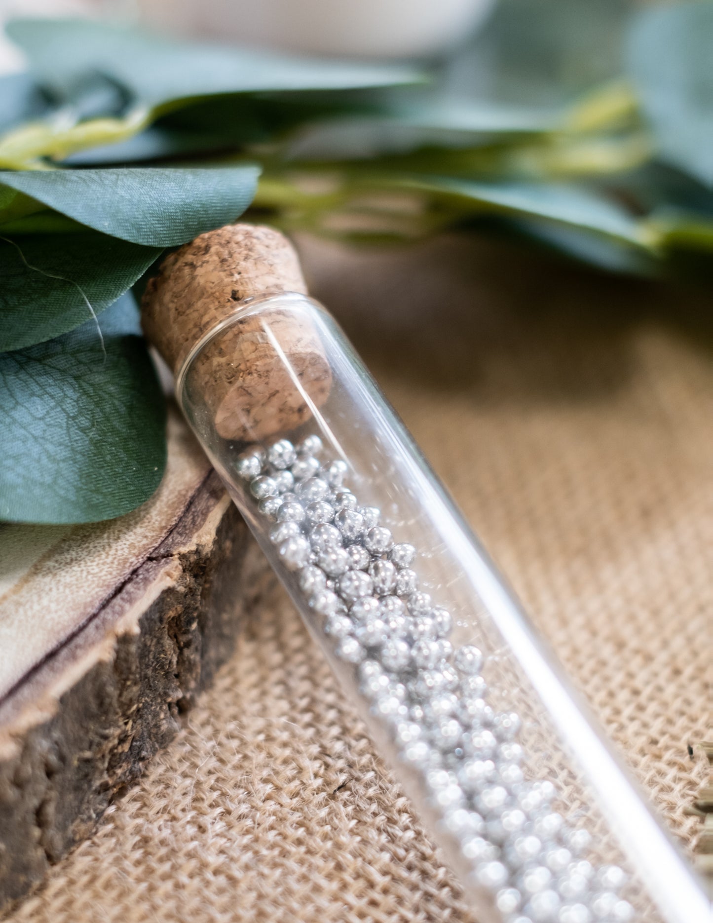 Srebrno barvo biserov 70 gr