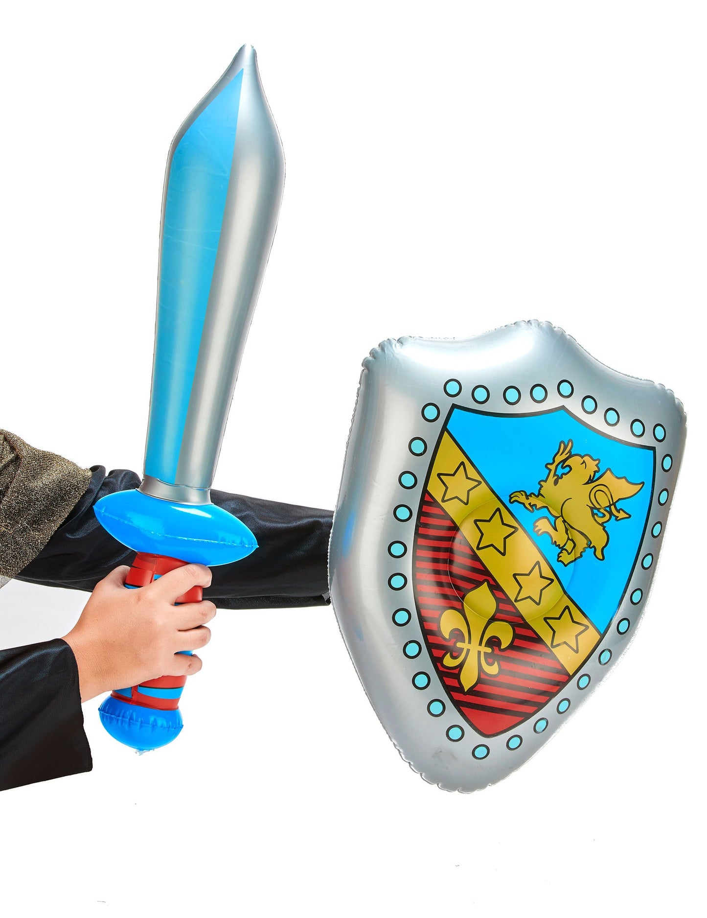 Podrobna slika napihljivega meča in ščita vitezov