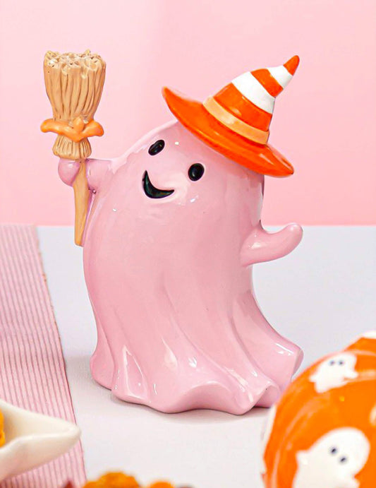 Dekorativni duh Summerween iz smole s pastelno roza metlo 12,3 x 8,8 x 15 cm