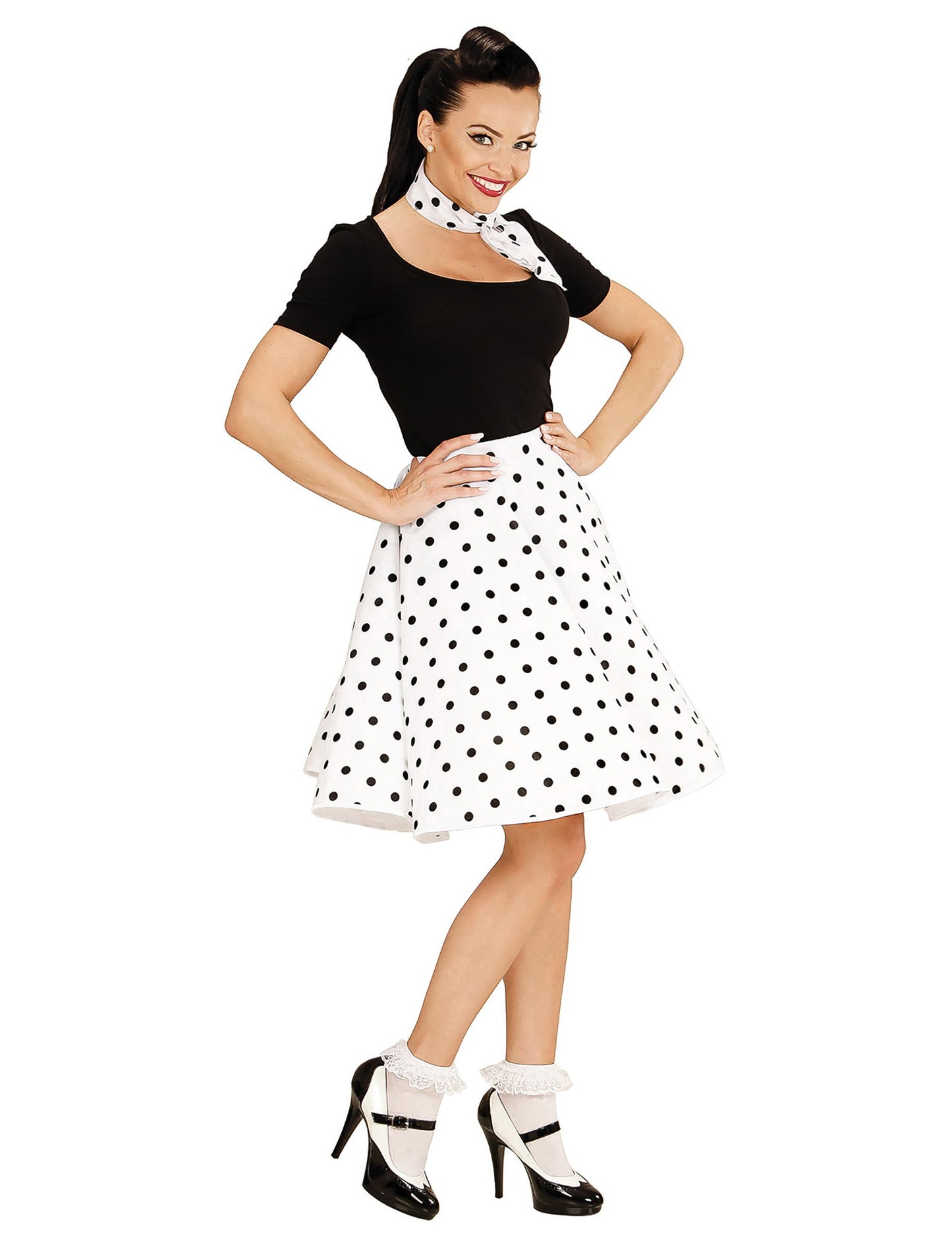 Belo krilo in šal za žensko iz petdesetih let