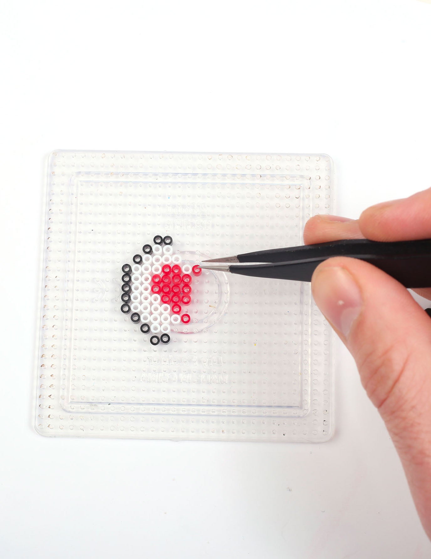 Komplet za izdelavo perlic Božička z likanjem, 2000 perlic, ustvarjalni hobi