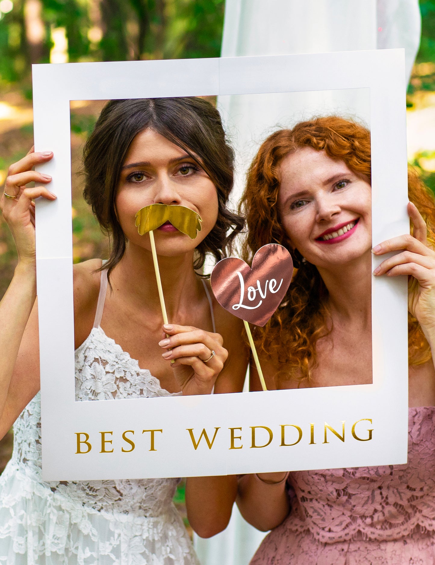 Komplet za poročno foto kabino v beli in zlati barvi, 12 kosov z okvirjem