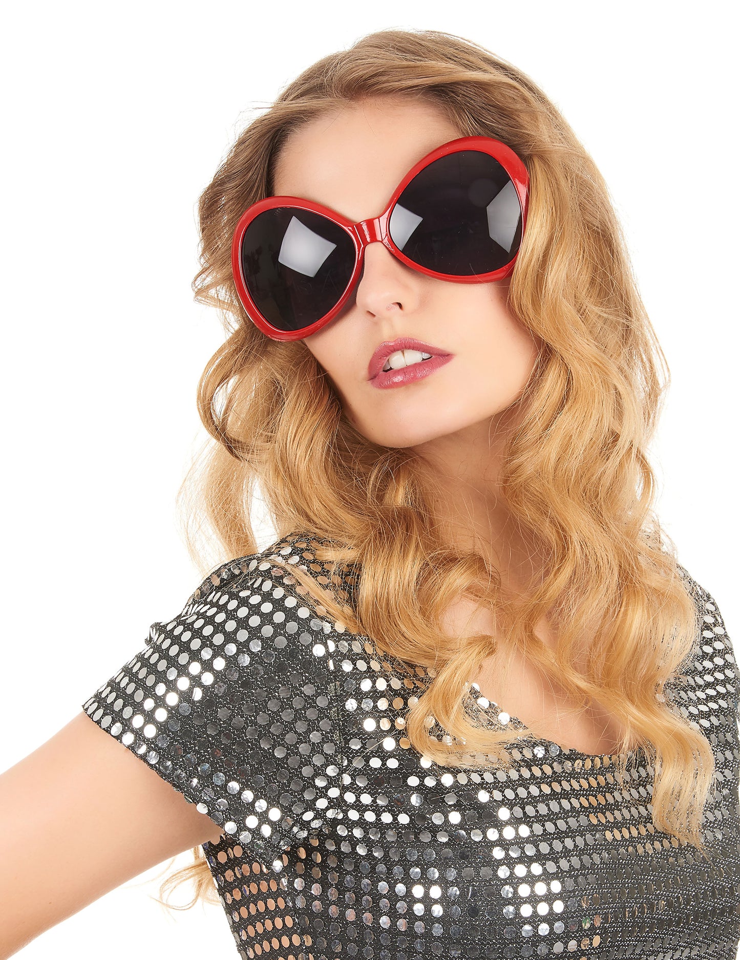 Vue de face portée des lunettes disco pour adulte rouge