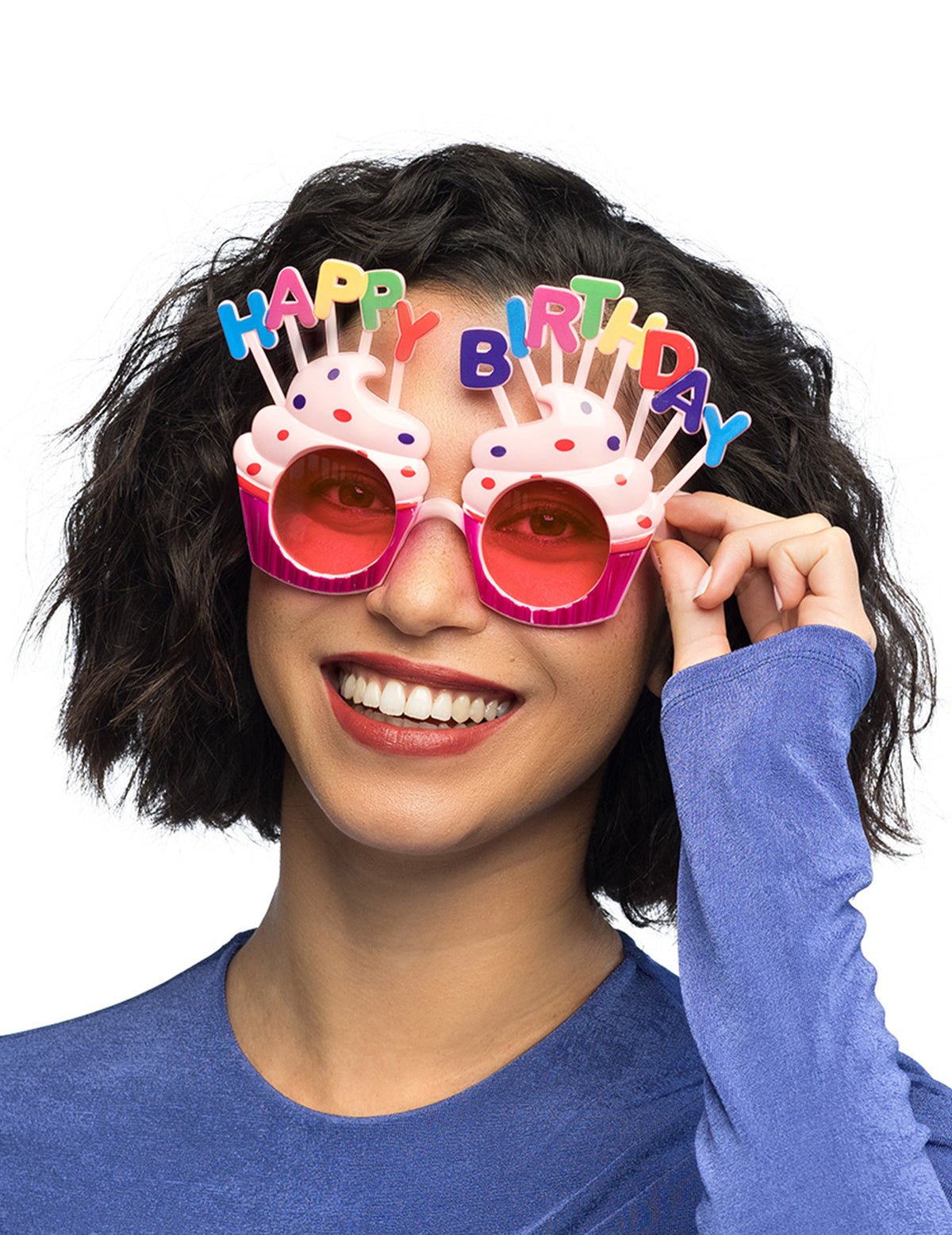 Mise en situation de face des lunettes Happy Birthday cupcake pour adulte