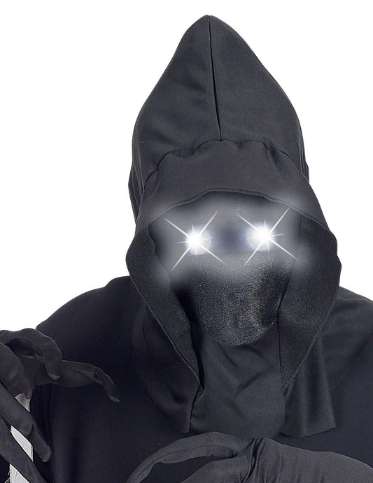 Détail des yeux lumineux du masque intégral à capuche visage invisible et yeux lumineux