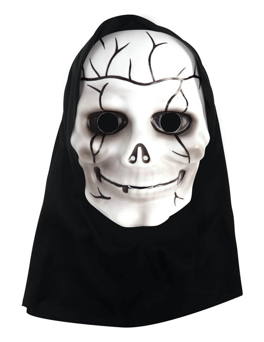 Gros plan sur les finitions du masque squelette avec cagoule pour enfant