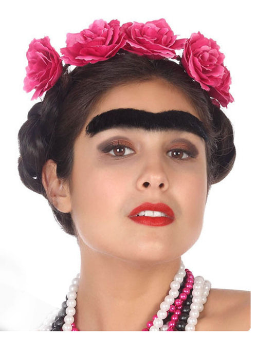 Gros plan du mono-sourcil pour adulte noir
