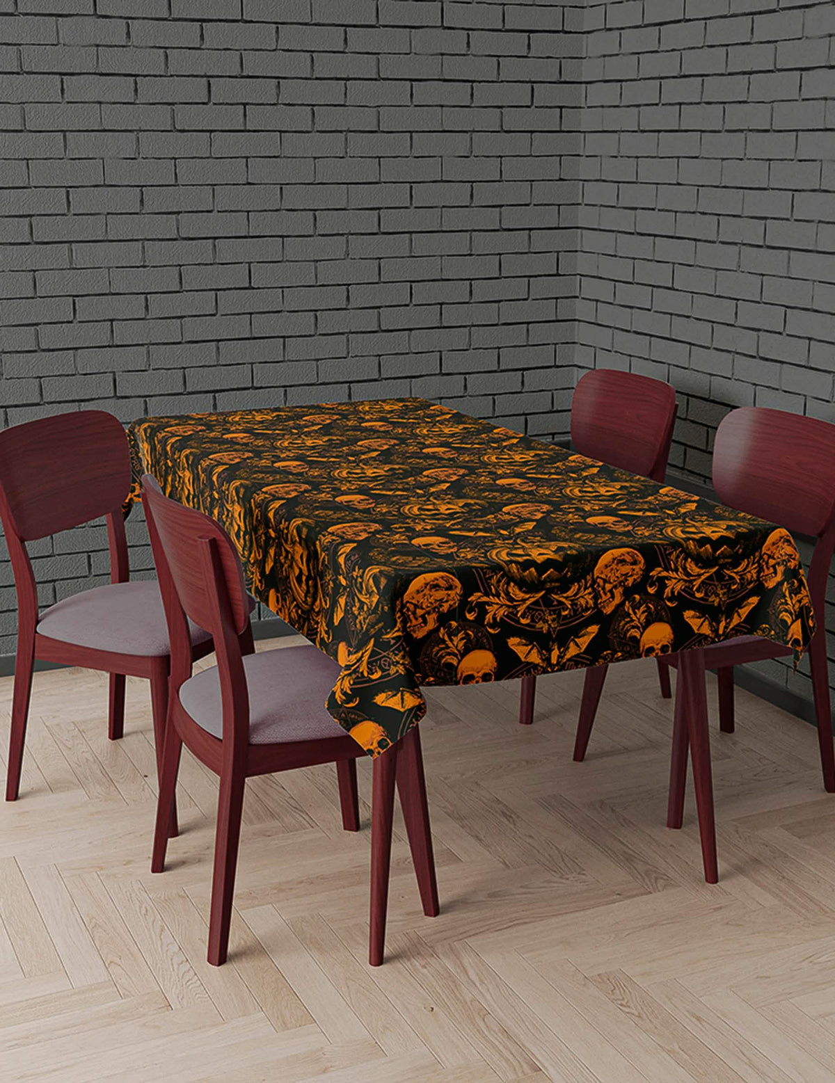 Mise en situation sur une table de la nappe citrouille gothique
