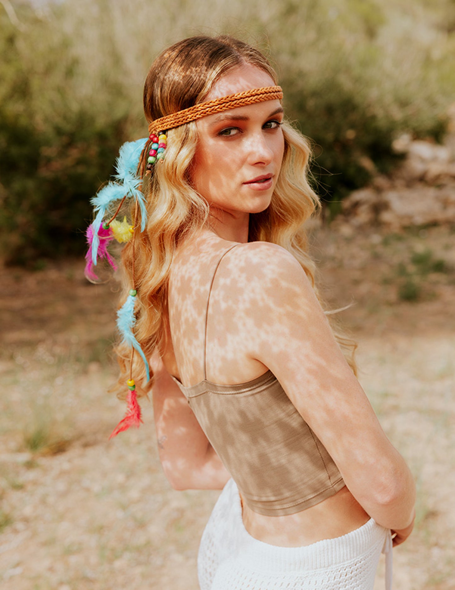 Fluo za odrasle pernate perje