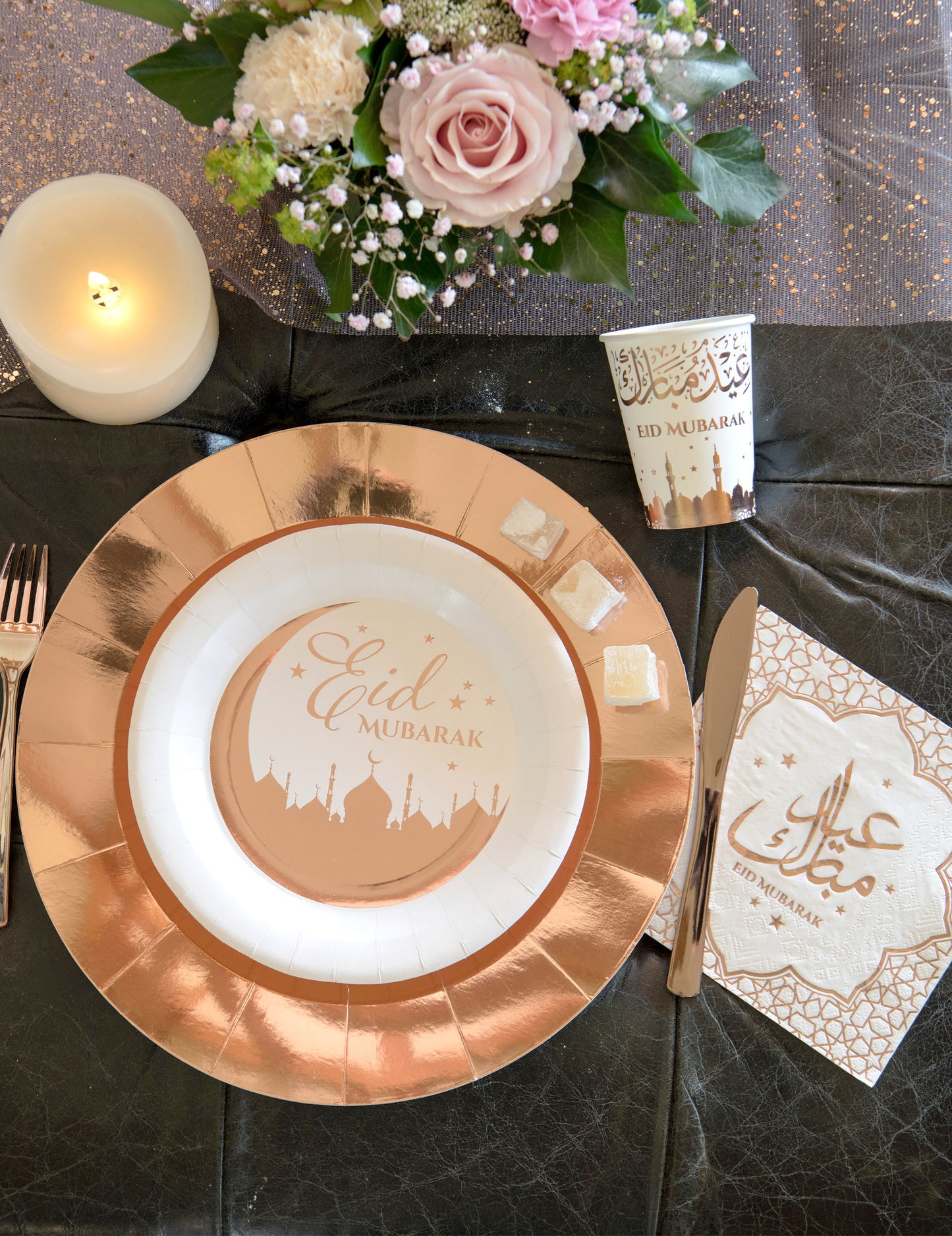 10 kartonskih krožnikov v roza zlati barvi za Eid Mubarak 23 cm motiv palače