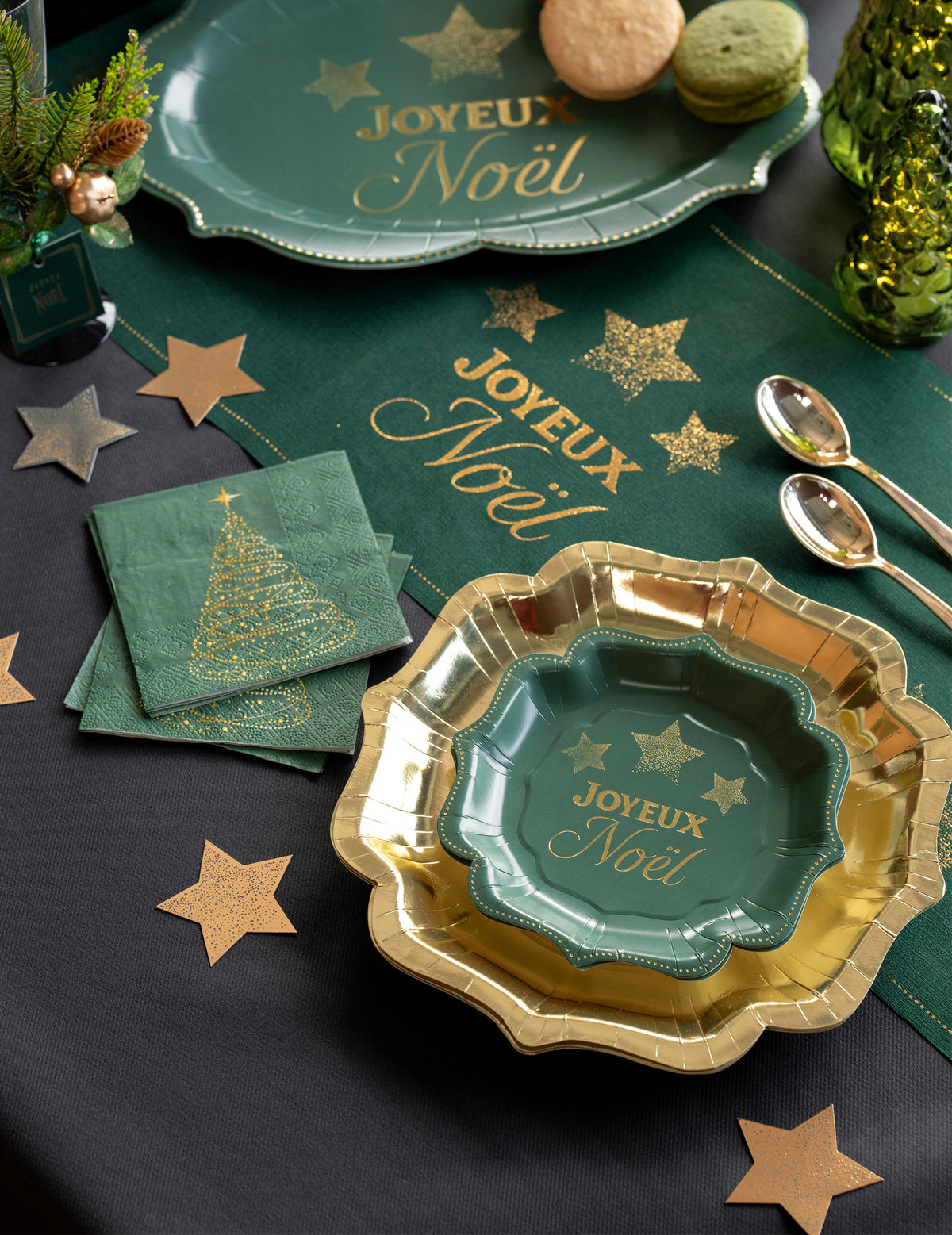 10 petites assiettes Noël Étincelant vert sapin 18 x 18 cm