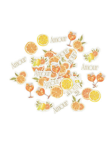100 šumečih konfetov iz papirja v citrusni barvi v krem, oranžni, rumeni in zlati barvi, različni vzorci