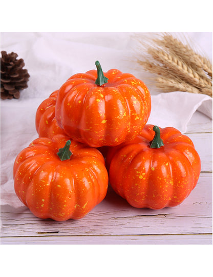 12 majhnih buč 5 cm