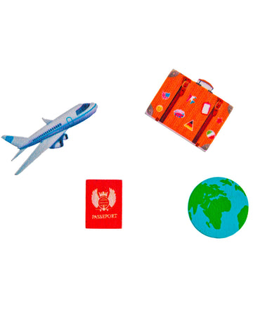 16 lesenih konfetov za mizo, potovalni kovček z globusom v obliki letala