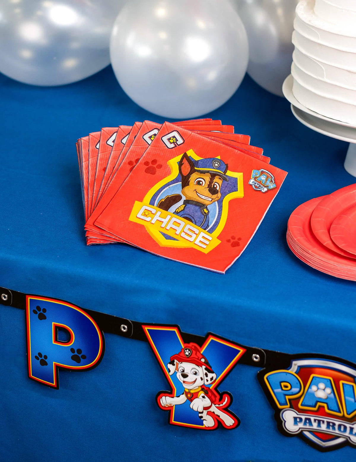Postavitev papirnatih prtičkov Paw Patrol Chase