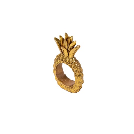 Vue de profil du rond de serviette ananas doré en résine