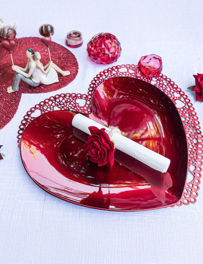 2 roza in rdeča obroča za prtičke 6 x 8 cm