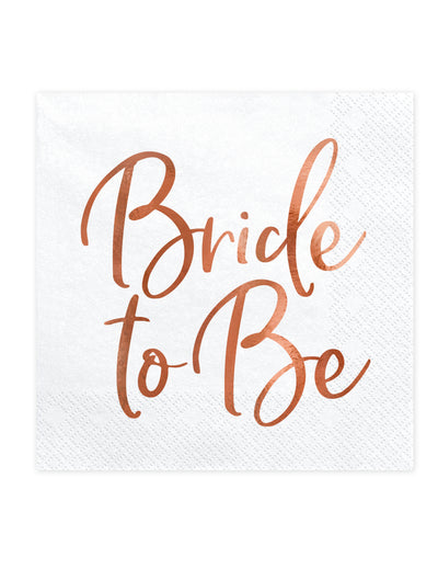 Vue d'ensemble de la décoration de table des serviettes en papier Bride to be