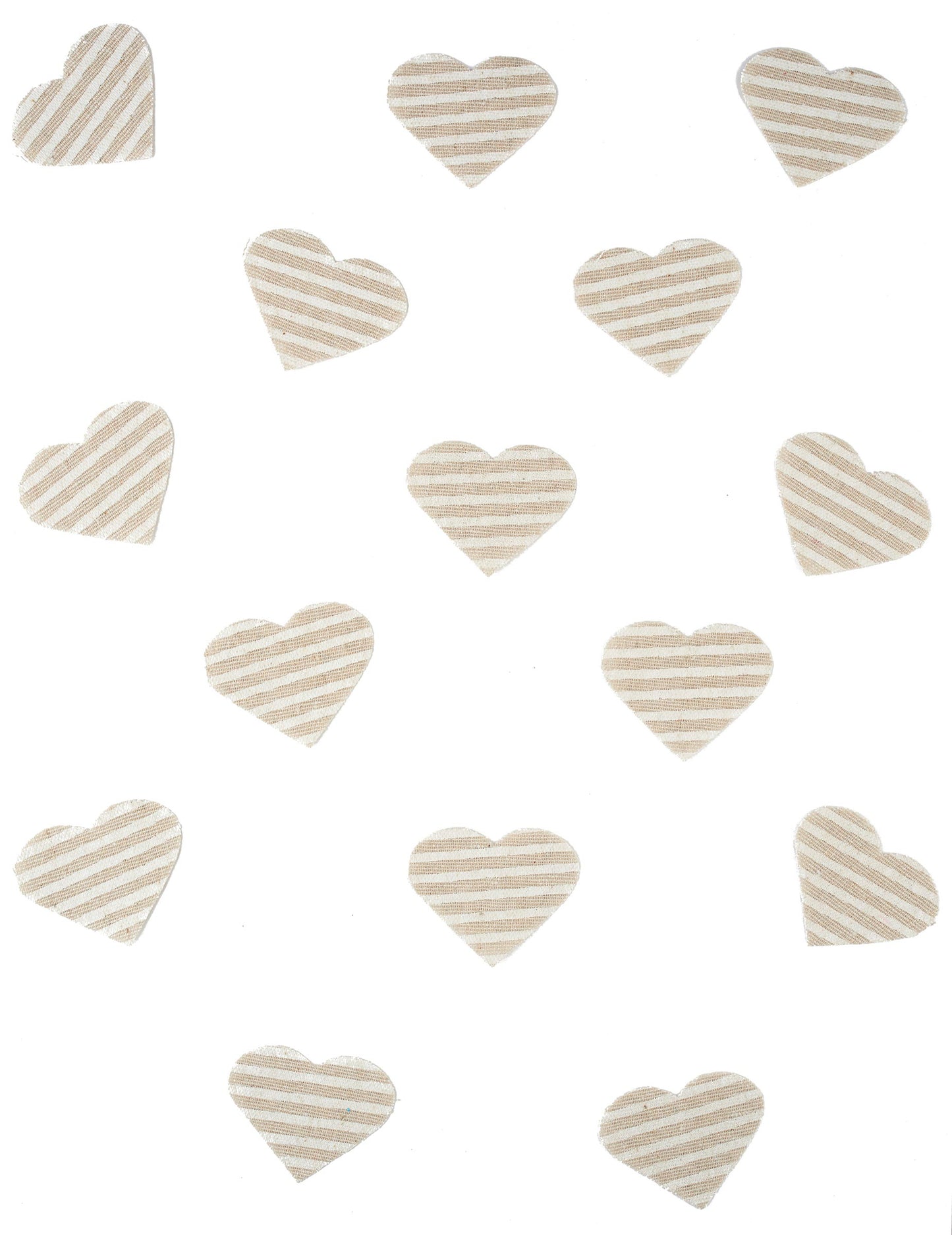 24 confetti coeur v platneni barvi 5,5 x 4 cm