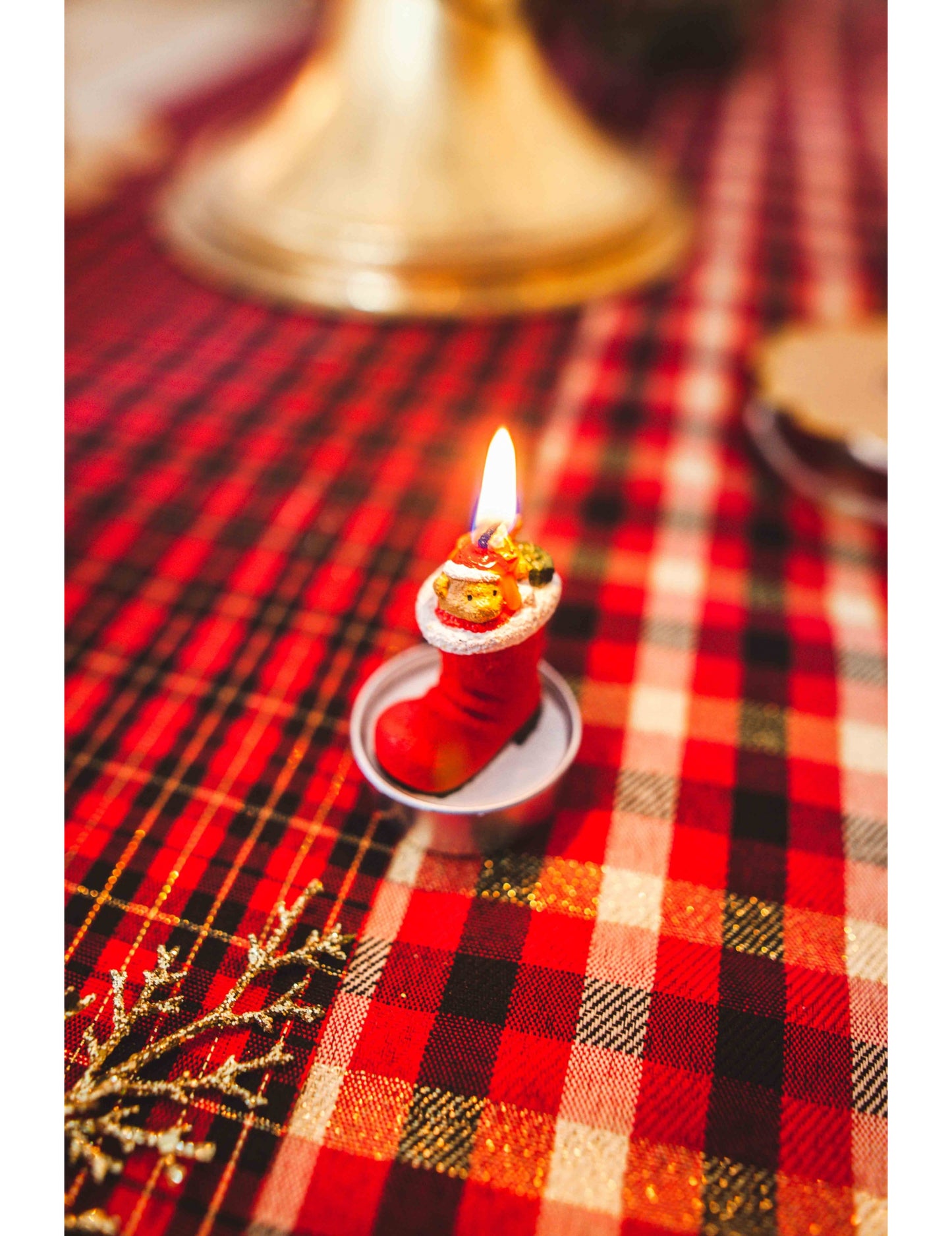 3 svečke v obliki božičkovih škornjev z medvedkom, 5,5 x 3,5 cm