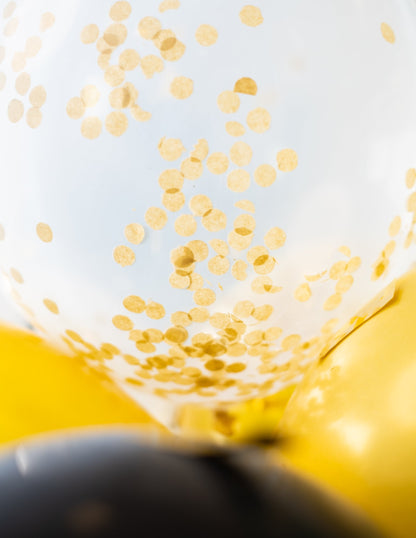 6 prozorni baloni iz lateksa z zlatimi oker konfeti 30 cm